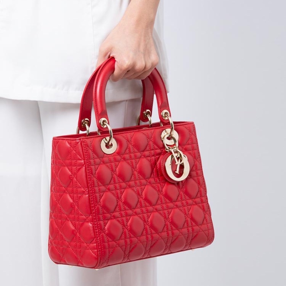 Like NEW!!! Christian Dior Lady Dior Bag Cannage Quilt Lambskin Medium - Picture 1 of 16